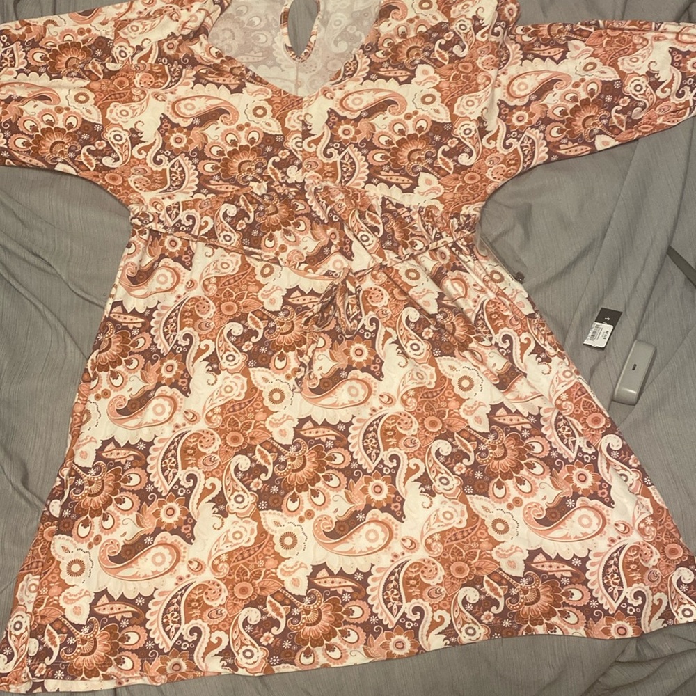 FLORAL DRESS BY ABSOLUTELY FAMOUS